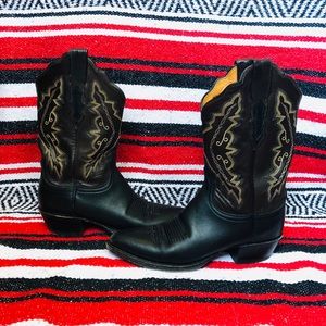 Lucchese cowgirl boots